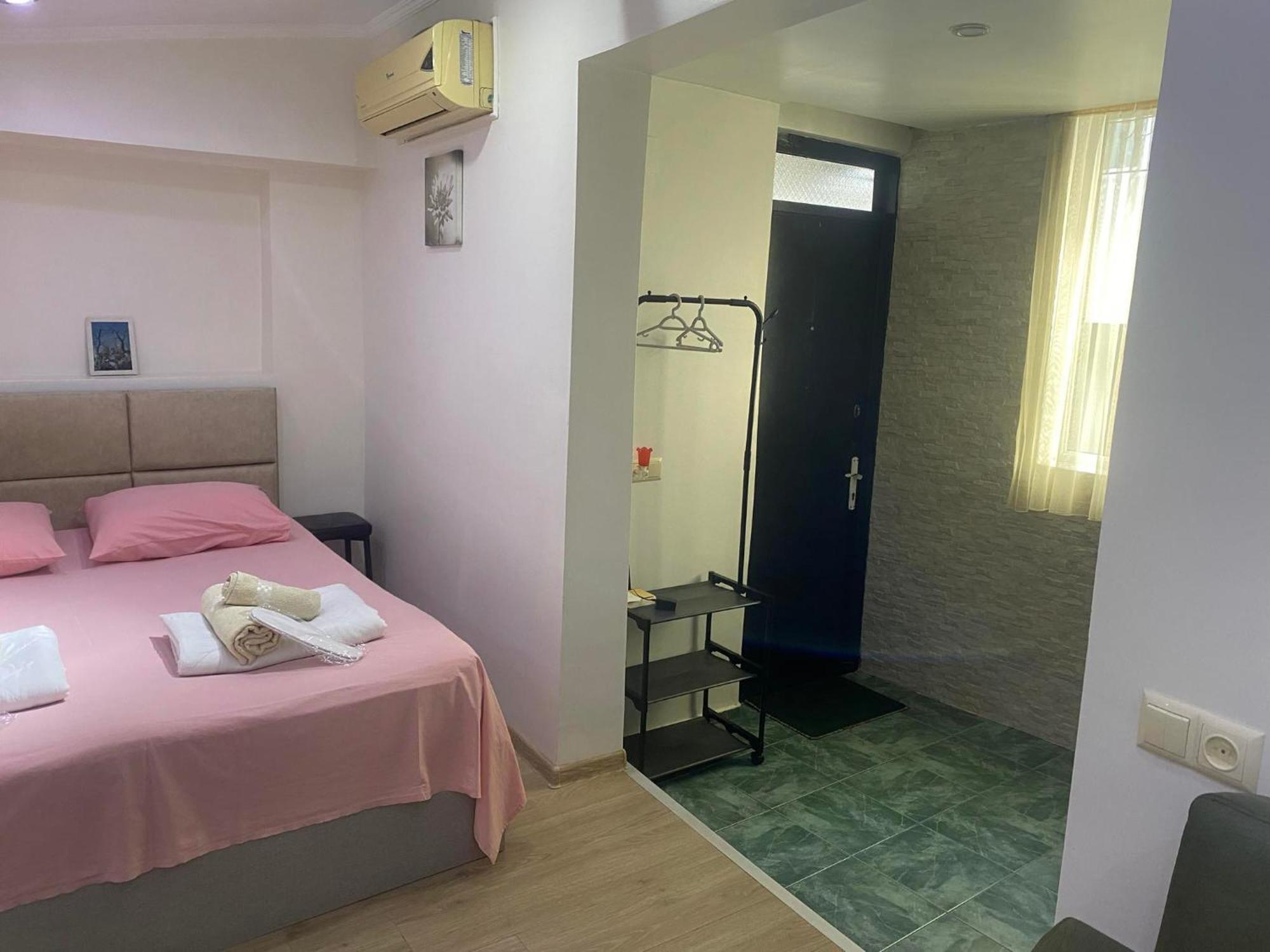 Batumi Apartment With Terrace Екстериор снимка